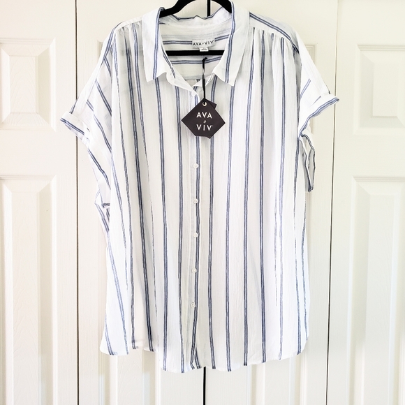 Ava & Viv Tops - Ava & Viv Women's Button Down Linen Top 4X NWT